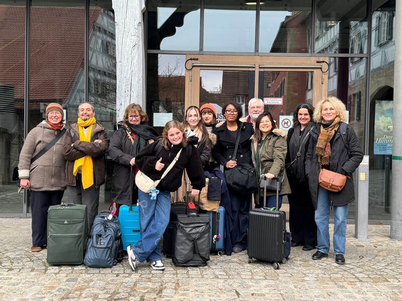 Die Gruppe aus Sucy-en-Brie vor der Musikschule Die Gruppe aus Sucy-en-Brie vor der Musikschule